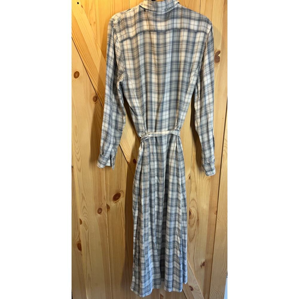 Lauren Ralph Lauren Plaid
Twill Long Sleeve Shirt
Dress NWOT - Size 12 - Picture 4 of 11